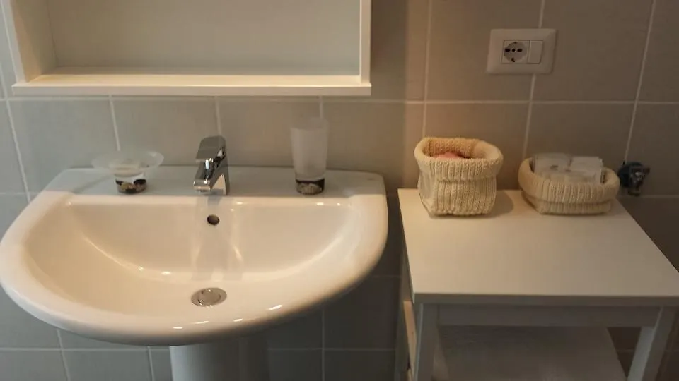 2B Holiday Home Florence 0*,  Italy